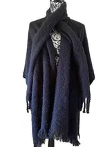 Sweaters & Knits image