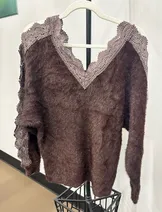 Sweaters & Knits image