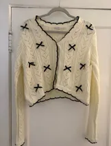 Sweaters & Knits image