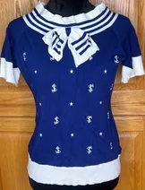 Sweaters & Knits image