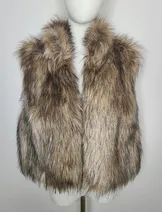 Jackets & Coats image