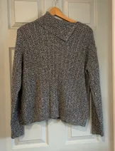 Sweaters & Knits image