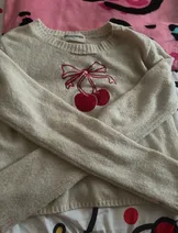 Sweaters & Knits image