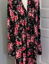 Sweaters & Knits image