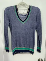 Sweaters & Knits image