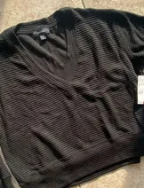 Sweaters & Knits image