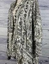 Sweaters & Knits image