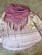 Sweaters & Knits image