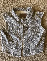 Jackets & Coats image