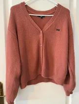 Sweaters & Knits image