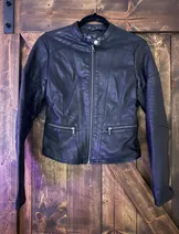 Jackets & Coats image