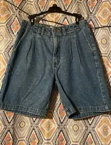 Shorts image