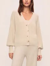 Sweaters & Knits image