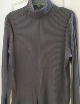 Sweaters & Knits image