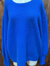 Sweaters & Knits image