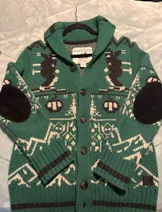 Sweaters & Knits image