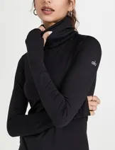 Sweaters & Knits image