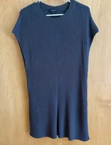 Sweaters & Knits image