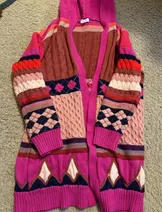 Sweaters & Knits image