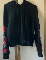 Sweaters & Knits image