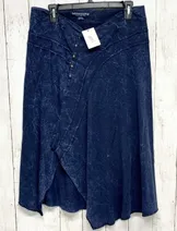 Skirts & Skorts image