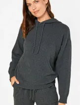 Sweaters & Knits image