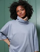 Sweaters & Knits image