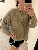 Sweaters & Knits image