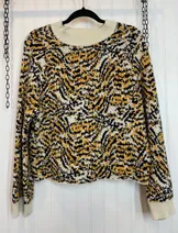 Sweaters & Knits image