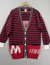 Sweaters & Knits image