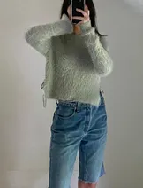 Sweaters & Knits image
