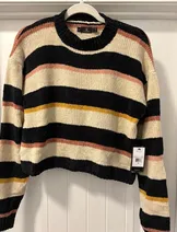 Sweaters & Knits image