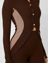 Sweaters & Knits image