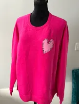 Sweaters & Knits image