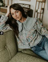 Jackets & Coats image