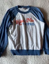 Sweaters & Knits image