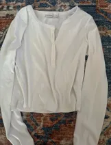 Sweaters & Knits image