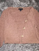 Sweaters & Knits image