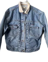 Jackets & Coats image