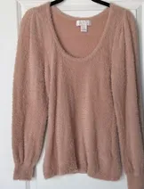 Sweaters & Knits image