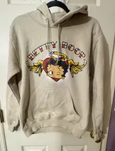 Sweaters & Knits image