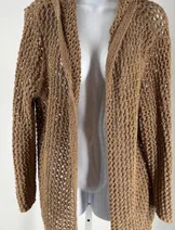 Sweaters & Knits image