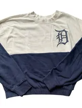 Sweaters & Knits image