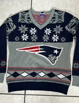 Sweaters & Knits image