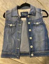 Jackets & Coats image