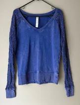 Sweaters & Knits image