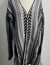 Sweaters & Knits image