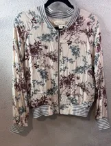 Jackets & Coats image