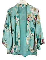 Jackets & Coats image