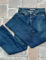 Jeans & Denim image